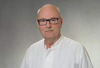 Dr. med. Uwe Krause, ehemaliger Chefarzt der Klinik für Anästhesie und Intensivtherapie in den Muldentalkliniken am Standort Grimma