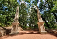 Kössern Obelisken