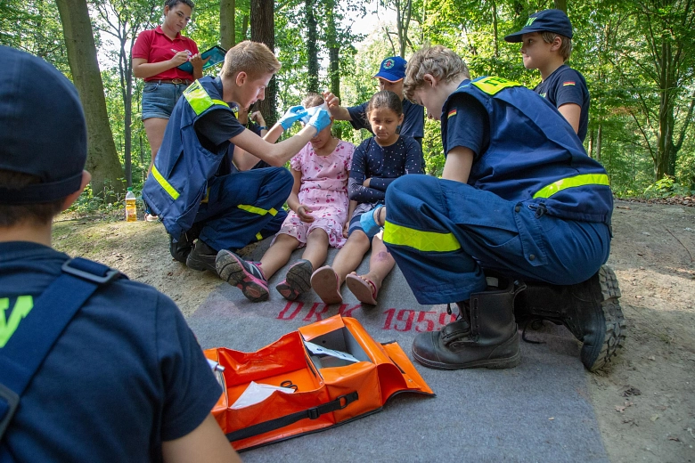 Station des JRK: Erstversorgung von Verletzten © Nils Geldner